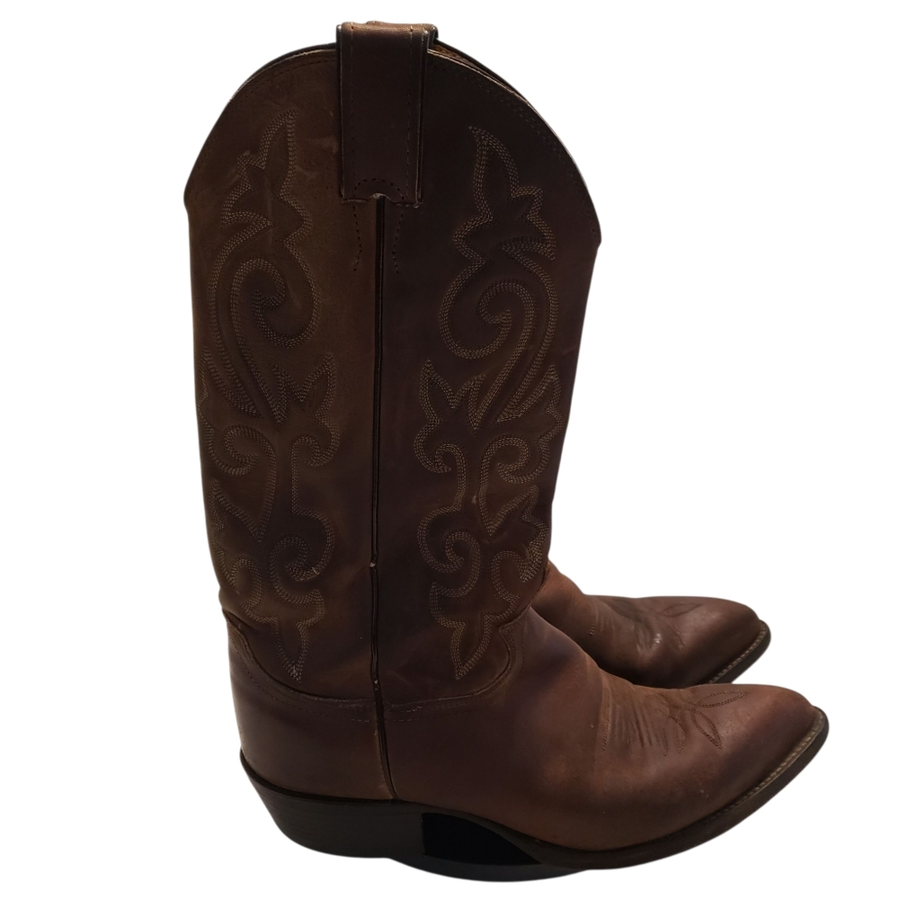 Justin 2252 Men's Classic Western Boot with Bay Apache Cowhide Foot and Rounded
